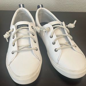White leather sperry shoes